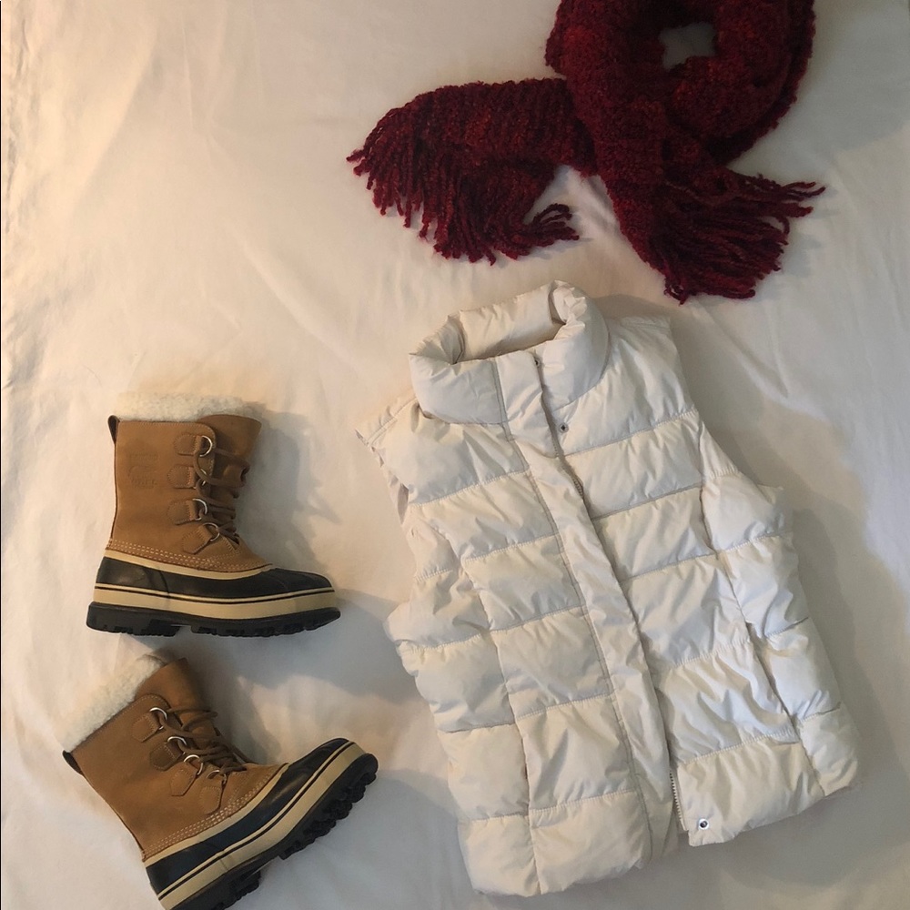 Gap White Vest